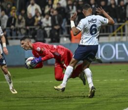 Berke Özer’in sözleşmesindeki Fenerbahçe detayı ortaya çıktı!