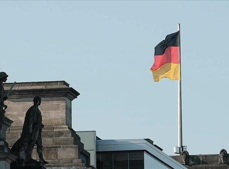 Bundesbank: Alman ekonomisi 2024’te yüzde 0,2 küçülecek