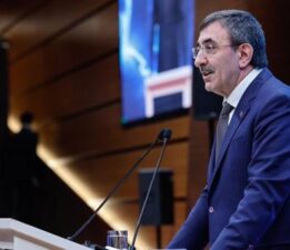 Cevdet Yılmaz: Türkiye, dünya lojistiğinde merkezi konum elde edecek