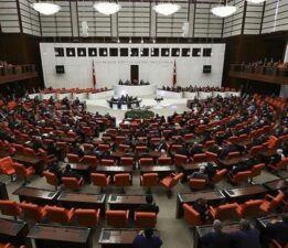 Çevre, Şehircilik ve İklim Değişikliği Bakanlığı ile Sanayi ve Teknoloji Bakanlığı’nın 2025 yılı bütçeleri kabul edildi
