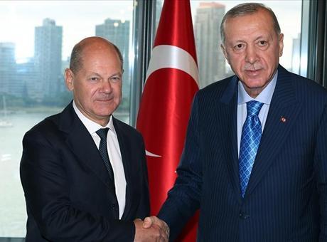 Cumhurbaşkanı Erdoğan Almanya Başbakanı ile görüştü