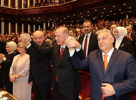 Cumhurbaşkanı Erdoğan, Macaristan Cumhurbaşkanı Sulyok ile Türk-Macar Kültür Yılı Kapanış Etkinliği’ne katıldı