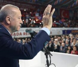 Cumhurbaşkanı Erdoğan, Mardin’de temaslarda bulundu, valiliği ziyaret etti