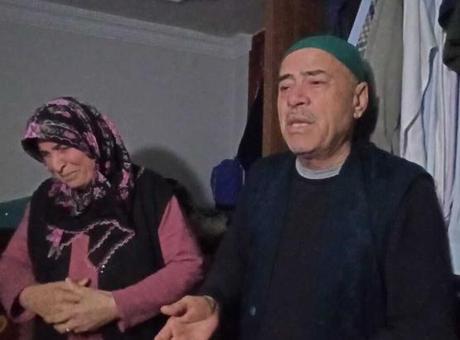 Depremzede kadını darbedip, kolundaki bileziği çaldılar! ‘Müteahhitte para verecektik’