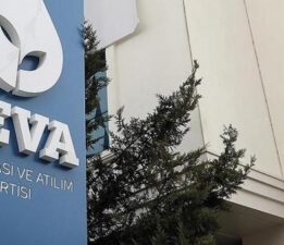 DEVA Partisi İstanbul Milletvekili Mustafa Yeneroğlu, partisinden istifa etti