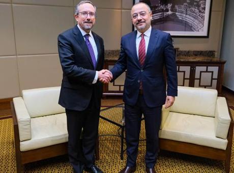 Dışişleri Bakan Yardımcısı Nuh Yılmaz, John Bass ile bir araya geldi
