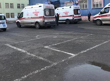 Diyarbakır’da 34 öğrencide zehirlenme şüphesi