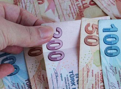 Faiz indirimi sonrası bankada parası olanlar dikkat! Mevduatta dengeler değişti