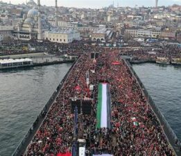 Galata Köprüsü’ndeki eylem nedeniyle İstanbul’da bazı yollar trafiğe kapatılacak