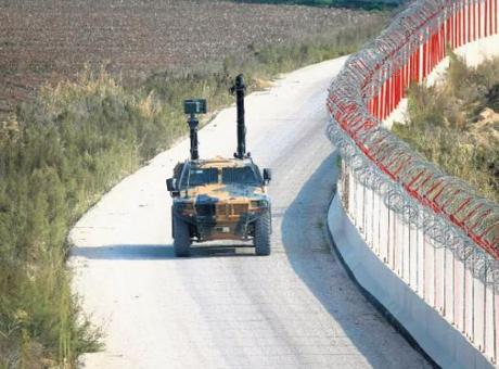 İki tehdit bertaraf edildi! SMO sahada ne yapıyor?