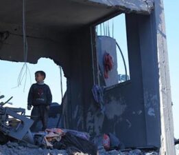 İsrail’in 423 gündür saldırdığı Gazze’de can kaybı 44 bin 466’ya ulaştı