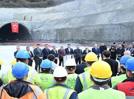İstanbul’a 14 kilometrelik yeni tünel! Sehayat süresi 35 dakikadan 5 dakikaya inecek