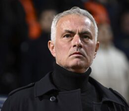 Jose Mourinho ameliyat geçirdi