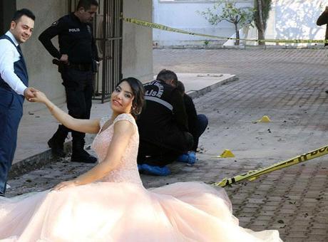 Korkunç olay! Eski eşinin üzerine benzin döküp ateşe verdi