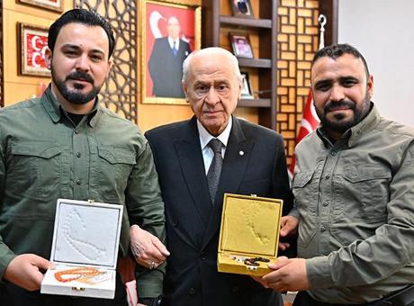 MHP Lideri Devlet Bahçeli Suriye’den gelen heyeti kabul etti