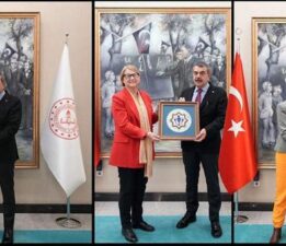 Milli Eğitim Bakanı Tekin büyükelçileri kabul etti