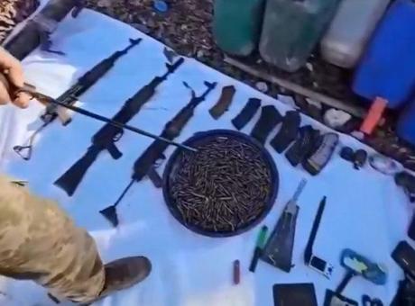 MSB duyurdu! Pençe-Kilit bölgesinde silah ve mühimmat ele geçirildi