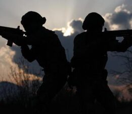 MSB duyurdu: Saldırı hazırlığındaki 2 PKK’lı terörist öldürüldü