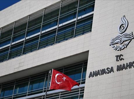 Öğretmenlik Meslek Kanunu için CHP’den AYM’ye başvuru