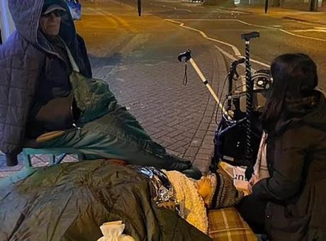 Ölüme terk ettiler! ’95 yaşında olduğun için öncelikli değilsin’