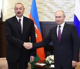 Putin ve Aliyev, düşürülen uçak konusunu görüştü