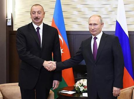 Putin ve Aliyev, düşürülen uçak konusunu görüştü