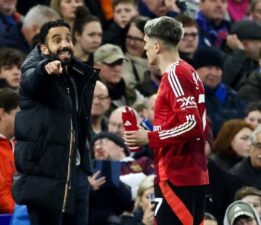 Ruben Amorim de Manchester United’a çare olamadı