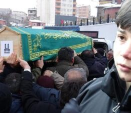 Sabit öğretmene gözyaşlarıyla veda! ‘Onu çok özleyeceğiz’