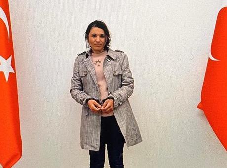 Şanlıurfa’da PKK’lı terörist teslim oldu