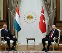SON DAKİKA: Cumhurbaşkanı Erdoğan, Macaristan Cumhurbaşkanı Sulyok ile bir araya geldi