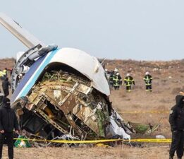 SON DAKİKA HABERLER: Rus füzesi Kazakistan’da yolcu uçağının düşmesinin neden oldu