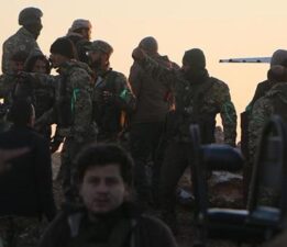 Suriye rejimi, Lazkiye ilindekileri zorla askere alıyor
