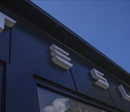Tesla, 700 bin aracını geri çağırıyor