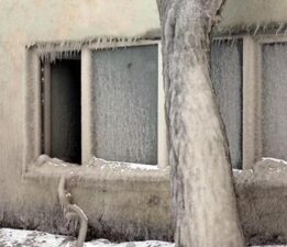 Türkiye’de Eskimo hayatı! Her yeri buz kapladı: Ağlayarak dondu