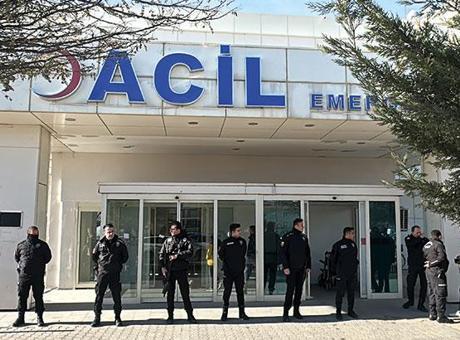 Van’da iki aile arasında çıkan kavga kanlı bitti: 15 kişi yaralandı