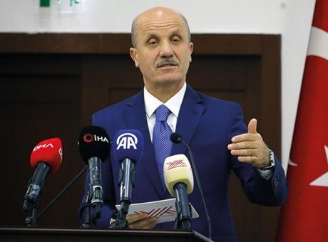YÖK Başkanı Erol Özvar: Öğrencilerin mağdur edilmemesi hepimizin birinci önceliği