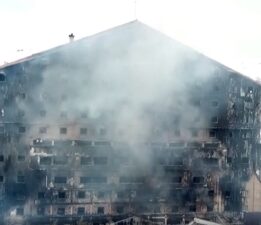 66 kişiye mezar olan otel harabeye döndü