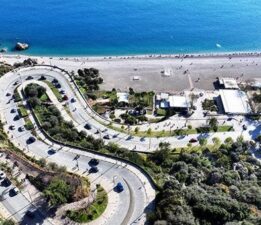 Antalya sahillerinde yoğunluk