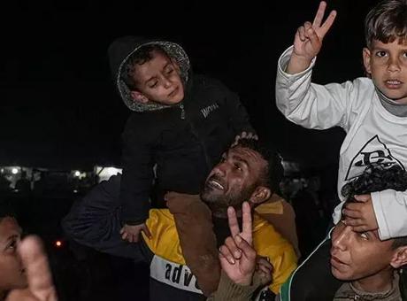 Arap ülkelerinden ilk tepkiler: Kalıcı olarak sona ermeli