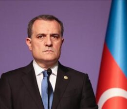 Azerbaycan Dışişleri Bakanı Bayramov’dan Kartalkaya yangını için taziye telefonu