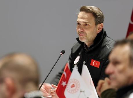 Bakan Bayraktar: 2025 keşifler yılı olacak