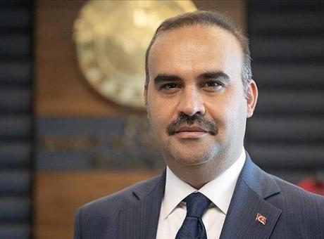 Bakan Kacır ‘Yerli Malı Tebliği’ni değerlendirdi: Katma değerli üretimi daha çok teşvik ediyoruz