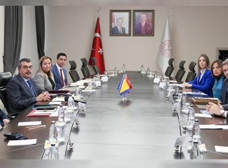 Bakan Tekin, Bosna Hersek Temsilciler Meclisi Başkanı Zvizdic ile görüştü