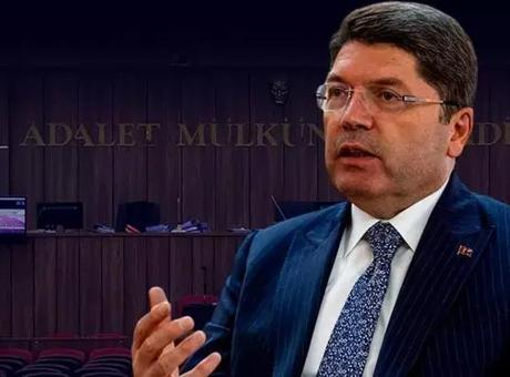 Bakan Tunç duyurdu! Hukuk mesleklerine giriş sınavlarında soru sayısı artırıldı