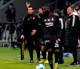 Beşiktaş’ta ayrılacak isimler netleşiyor: Onana, Chamberlain, Masuaku ve Musrati listenin başında
