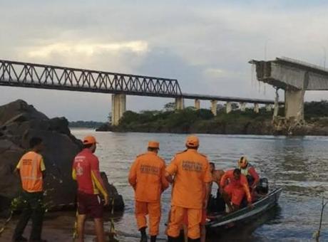 Brezilya’da köprü çöktü: 12 ölü 5 kayıp