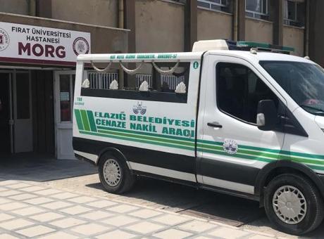 Bu da oldu! Yıkamayı unuttukları mevtayı mezardan çıkardılar