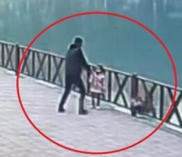 Bu kareden saniyeler sonrası! Kimse ne olduğunu anlamadı gören yardıma koştu