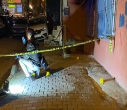 Cezaevinden çıktı, Küçükçekmece’de evinin önünde kurşunlandı