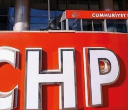 CHP’de 2025 stratejisi zirvesi: Erken seçim zorlanacak